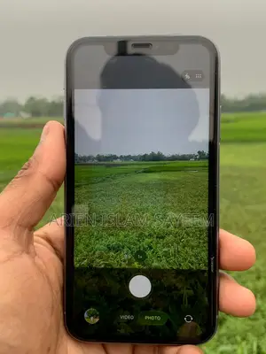 Apple iPhone 11 (Used)