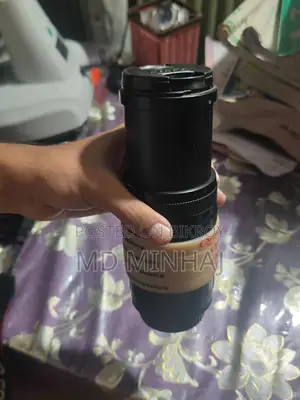 Canon 1200 D (used)
