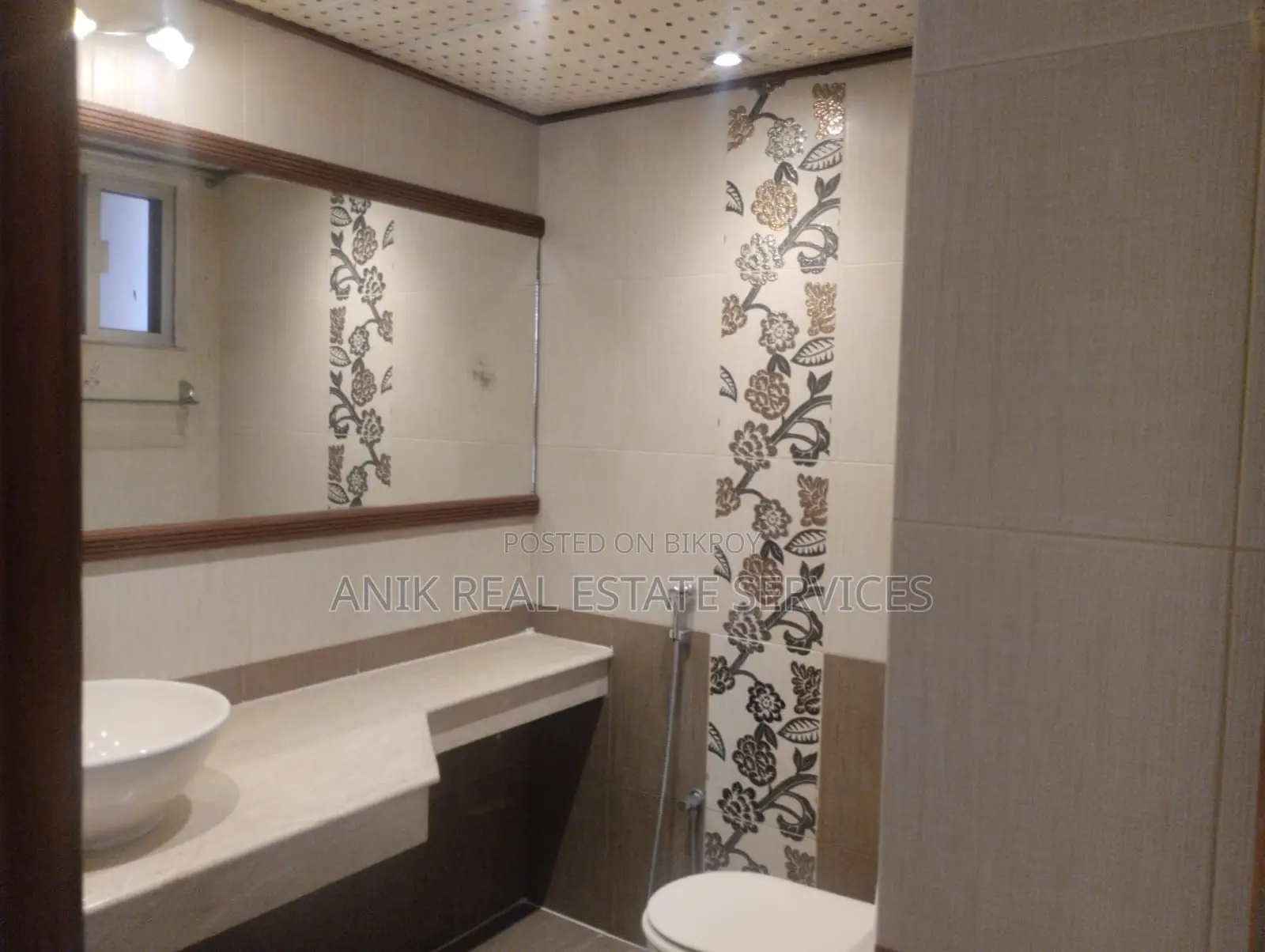 Good Quality 3500 Sft 4 Bedroom Flat Rent At Gulshan North