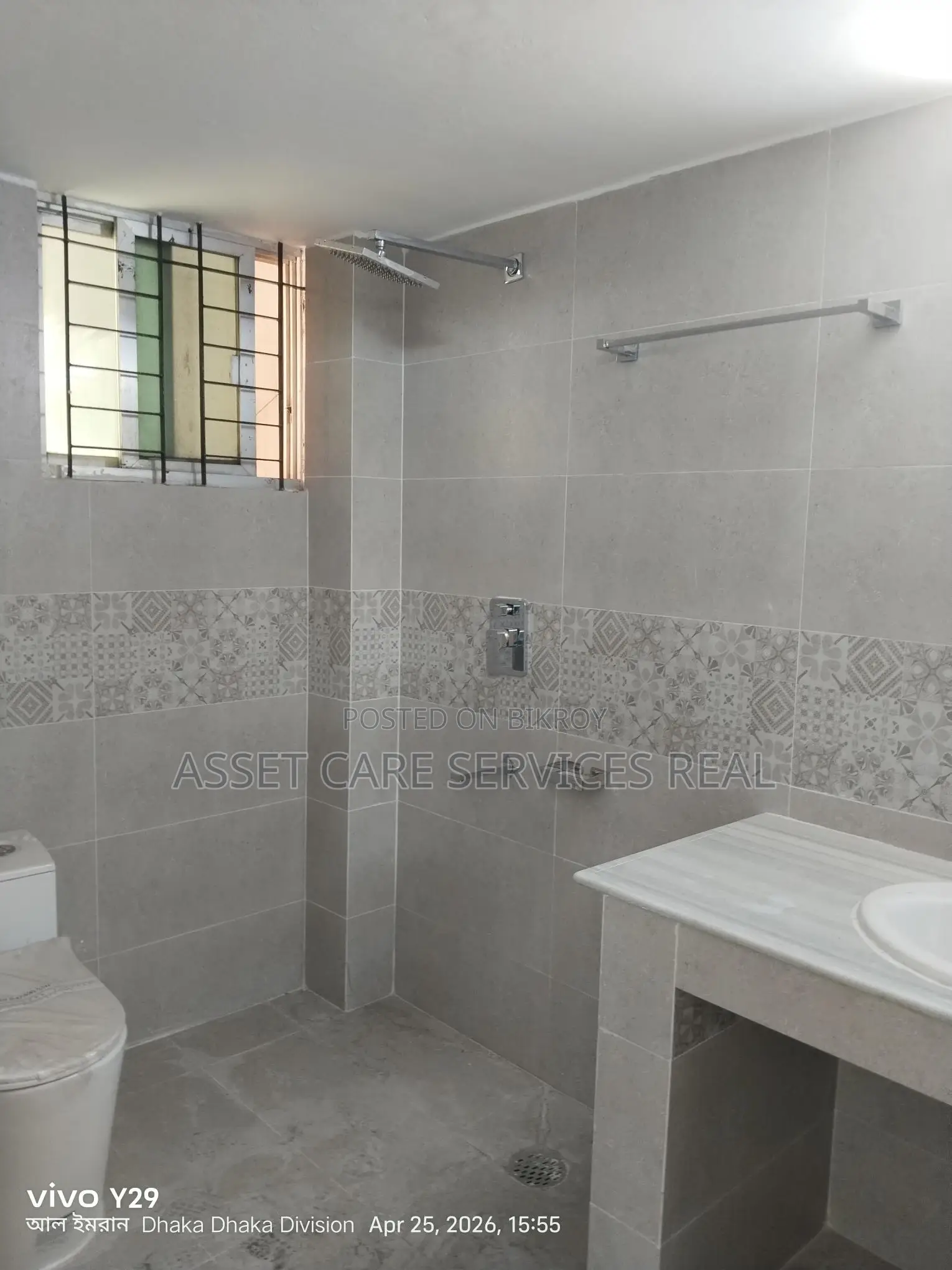 1450 Sqf Flat Sale @ Niketon Gulshan.