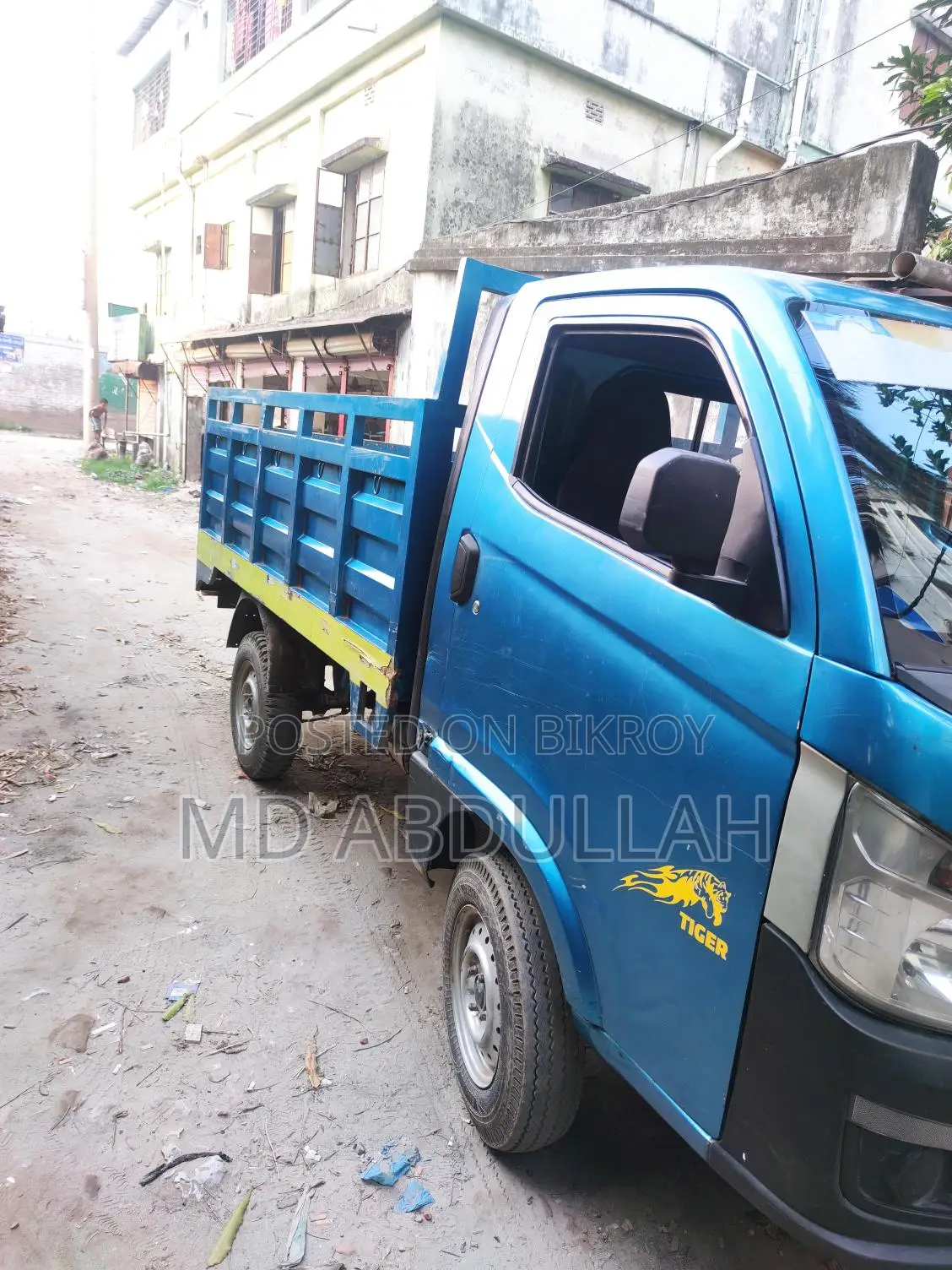 Tata Intra V20 ` 2021
