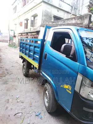 Tata Intra V20 ` 2021