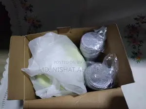 Speaker With 2 Microphones