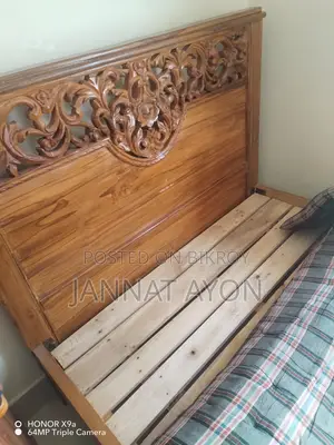 সেগুন কাঠের খাট
