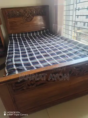 সেগুন কাঠের খাট