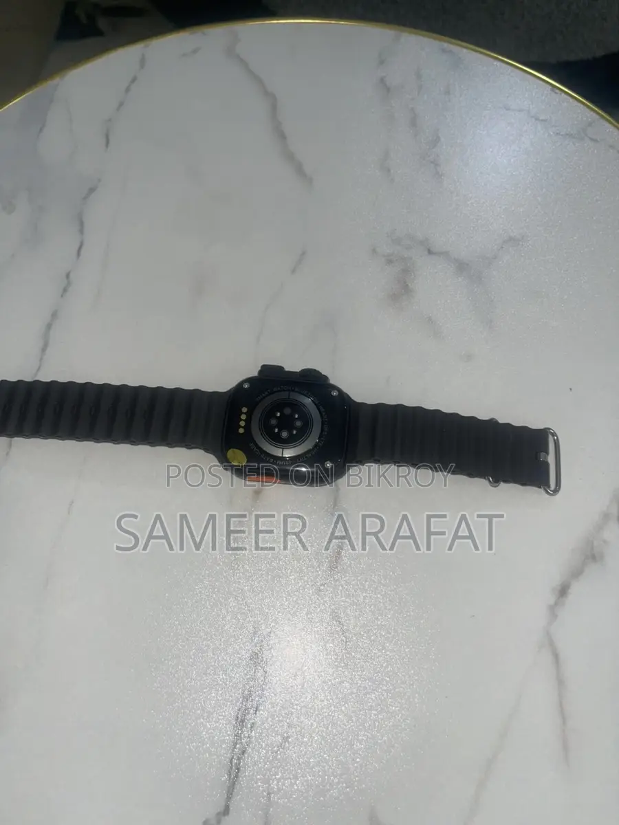 M6 Ultra 3 Smartwatch – Camera + SIM
