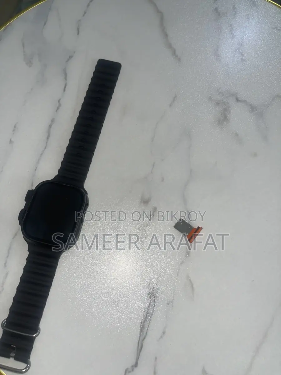 M6 Ultra 3 Smartwatch – Camera + SIM