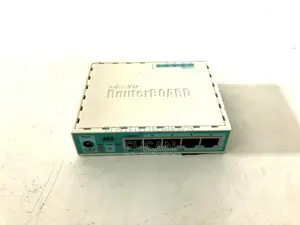 Mikrotik rb750v2 Router Fresh