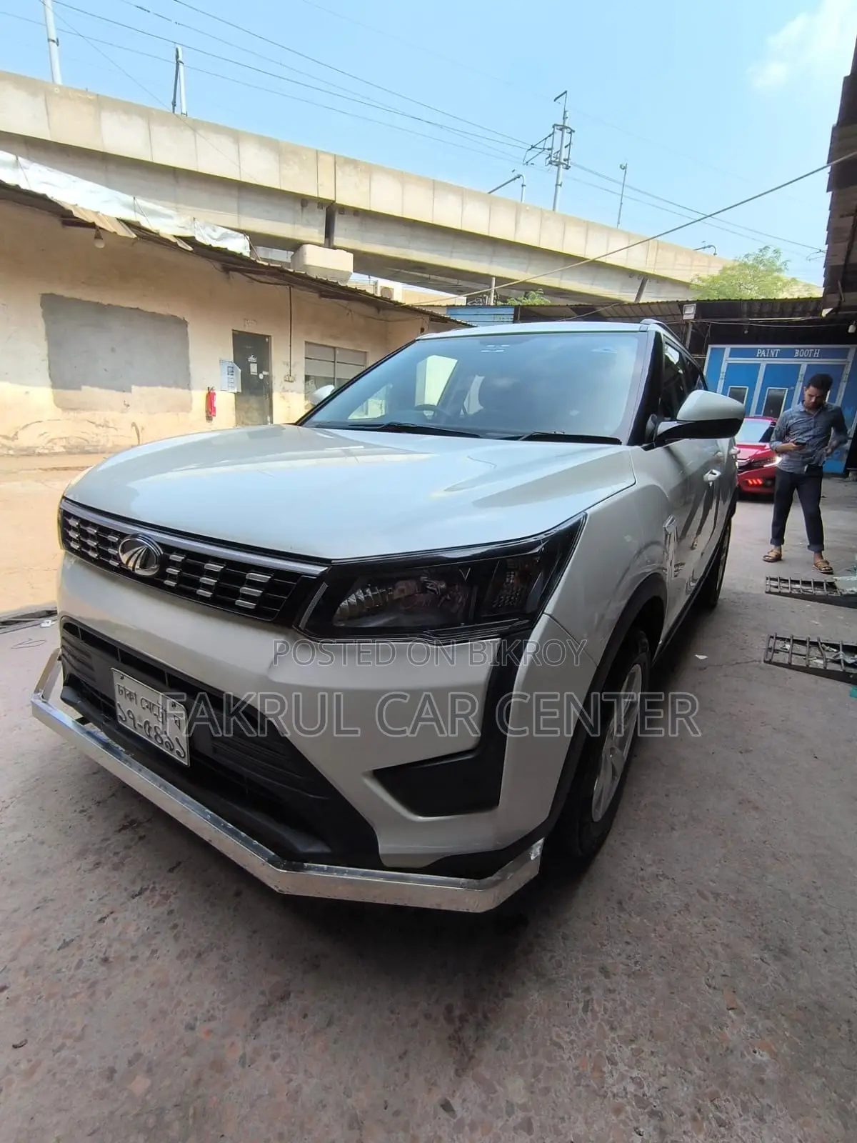 Mahindra XUV500 2020