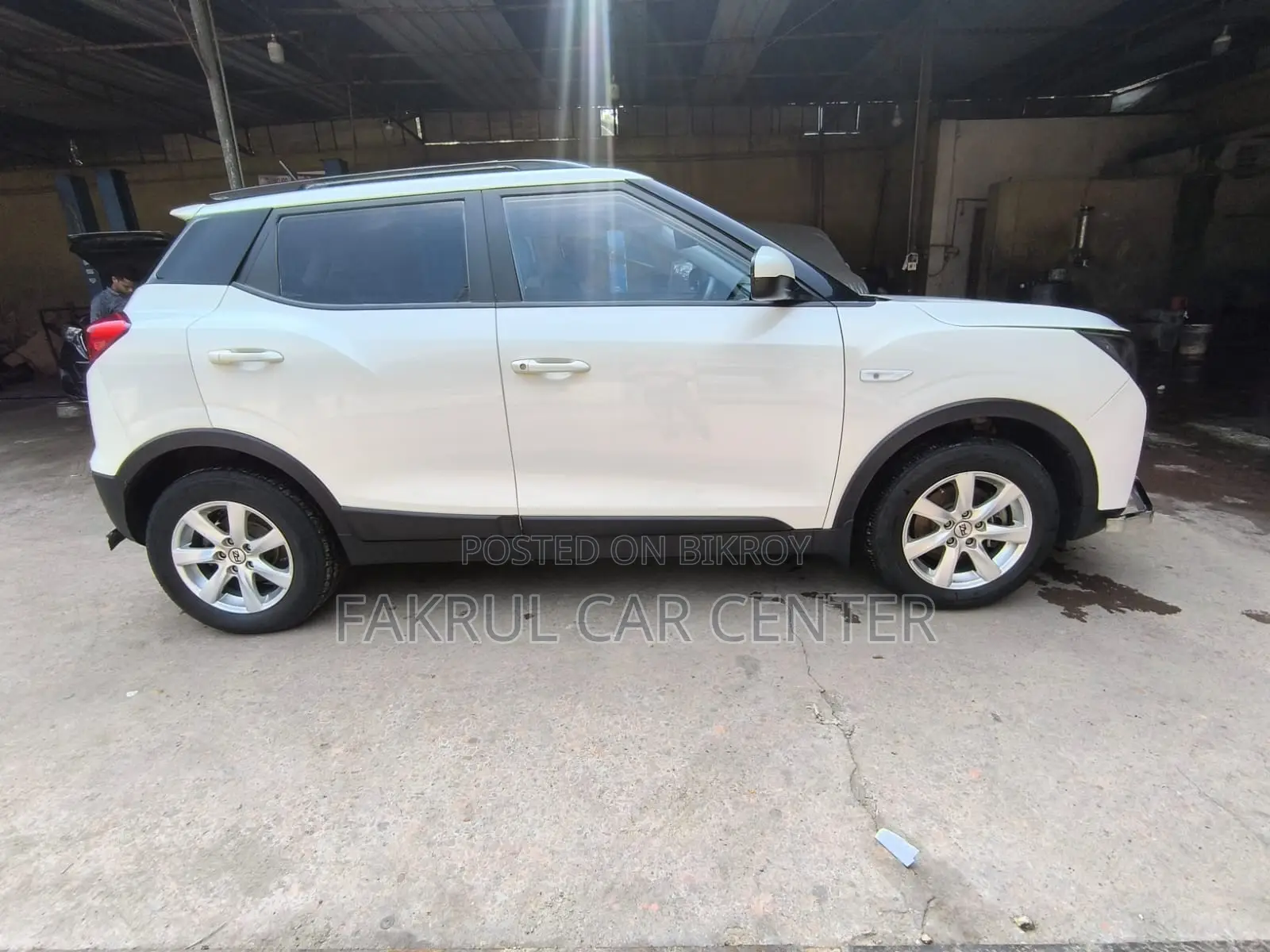 Mahindra XUV500 2020