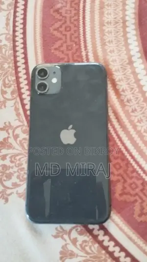 Apple iPhone 11 (Used)