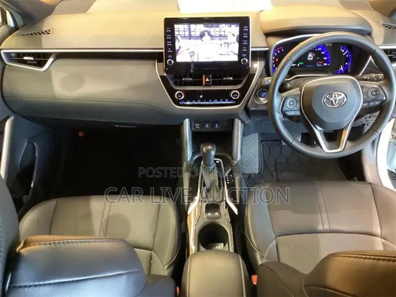 Toyota Corolla Cross Hybrid Z ready stock 2021