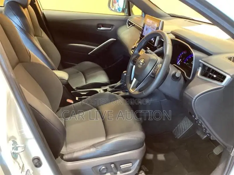 Toyota Corolla Cross Hybrid Z ready stock 2021