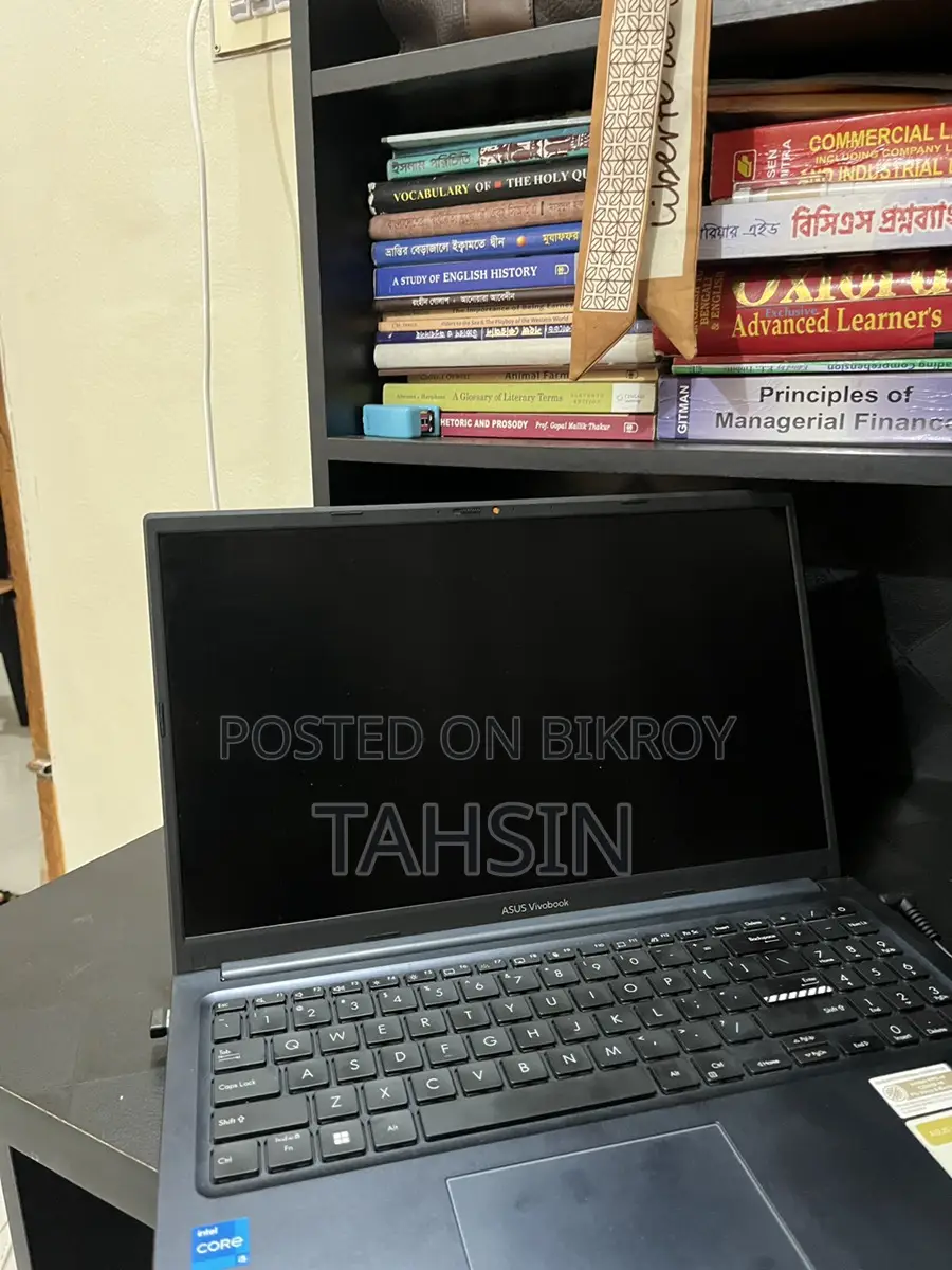 Asus vivobook 15