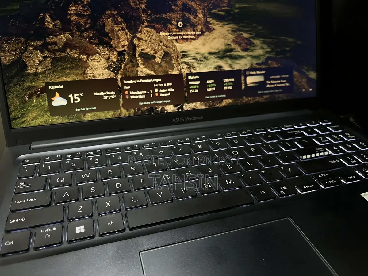 Asus vivobook 15