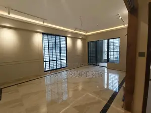 Rent Apartment 4-Bed 2-Carpark Gulshan North