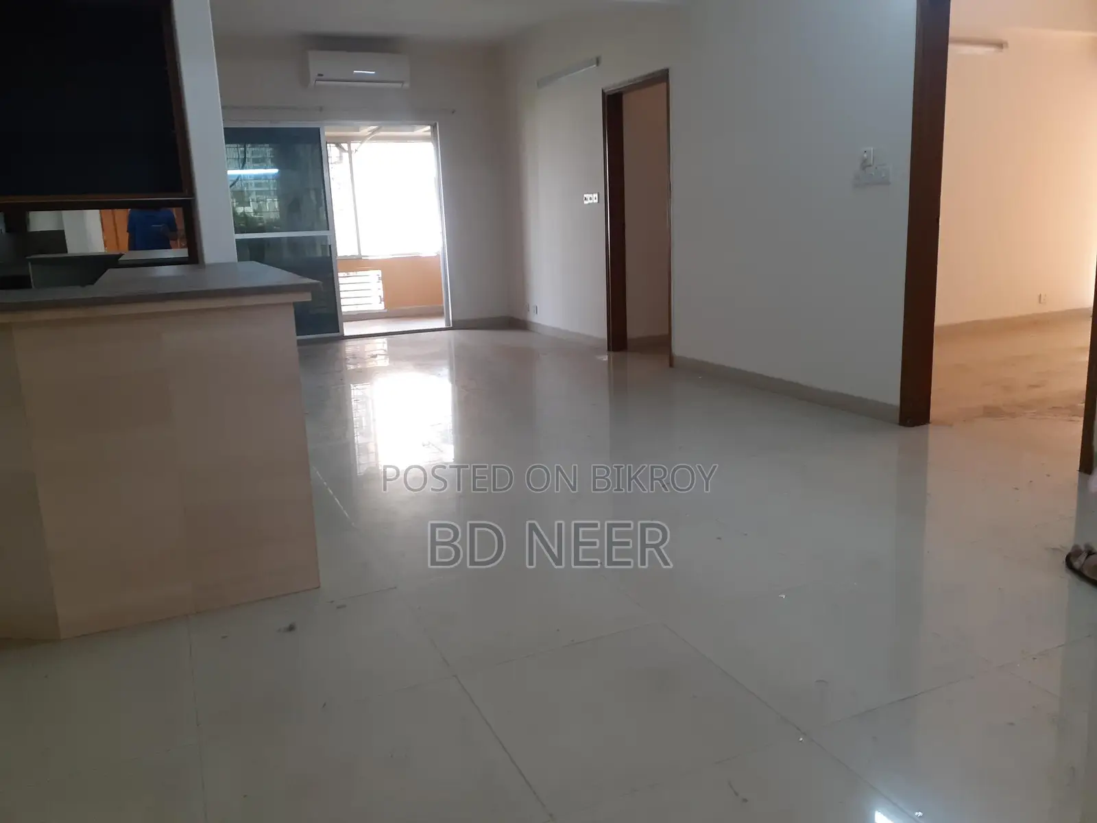 গুলশান-২ এ ৫৫০০ বর্গফুট বাণিজ্যিক অফিস স্পেস ভাড়া