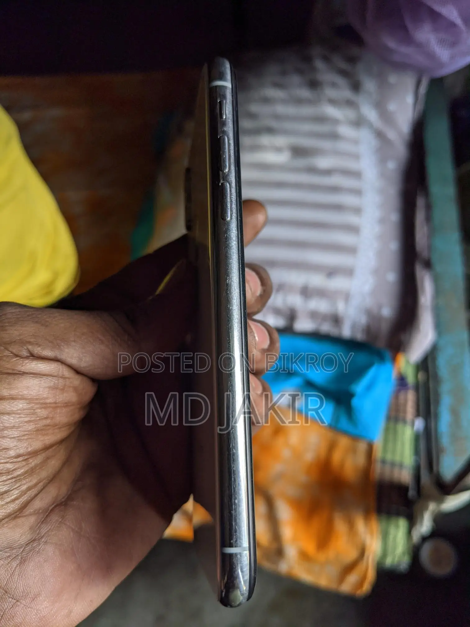 Apple iPhone X (Used)