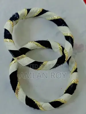 চুড়ি বিক্রয় হবে