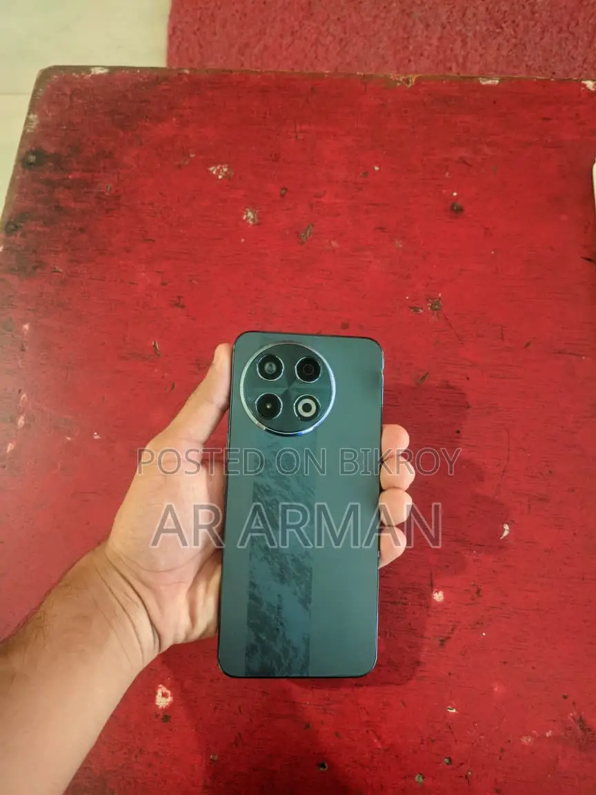 Tecno Spark 30 (ব্যবহৃত)