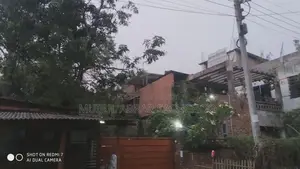 বাড়িসহ জমি বিক্রয় /