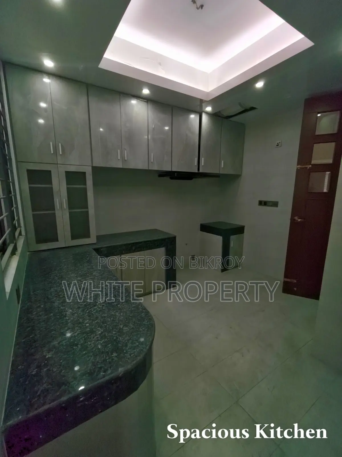Apartment Sale at Gulshan Road no 136