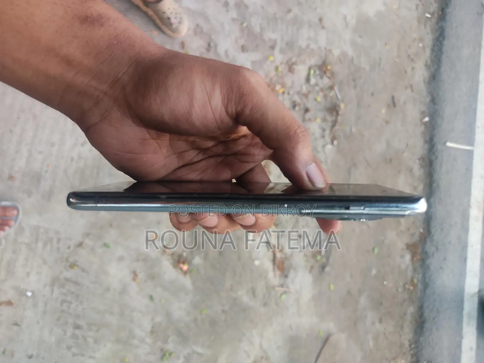 OnePlus 11 R 8/128 (Used)