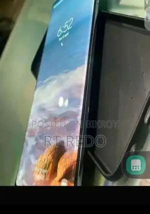 Samsung Galaxy S10 (Used)