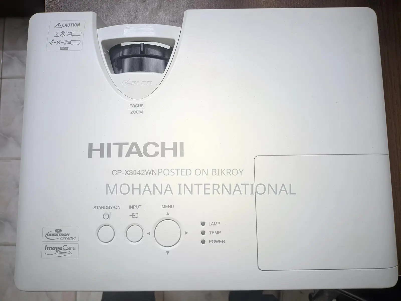 Hitachi CP x3042 wn Projector