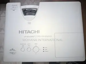 Hitachi CP x3042 wn Projector