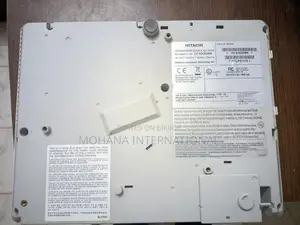 Hitachi CP x3042 wn Projector