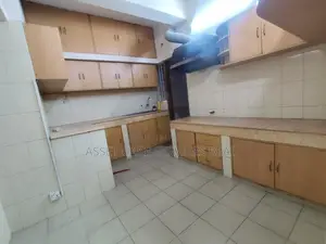 4Bed Un-Furnished Apartment For Rent In Banani