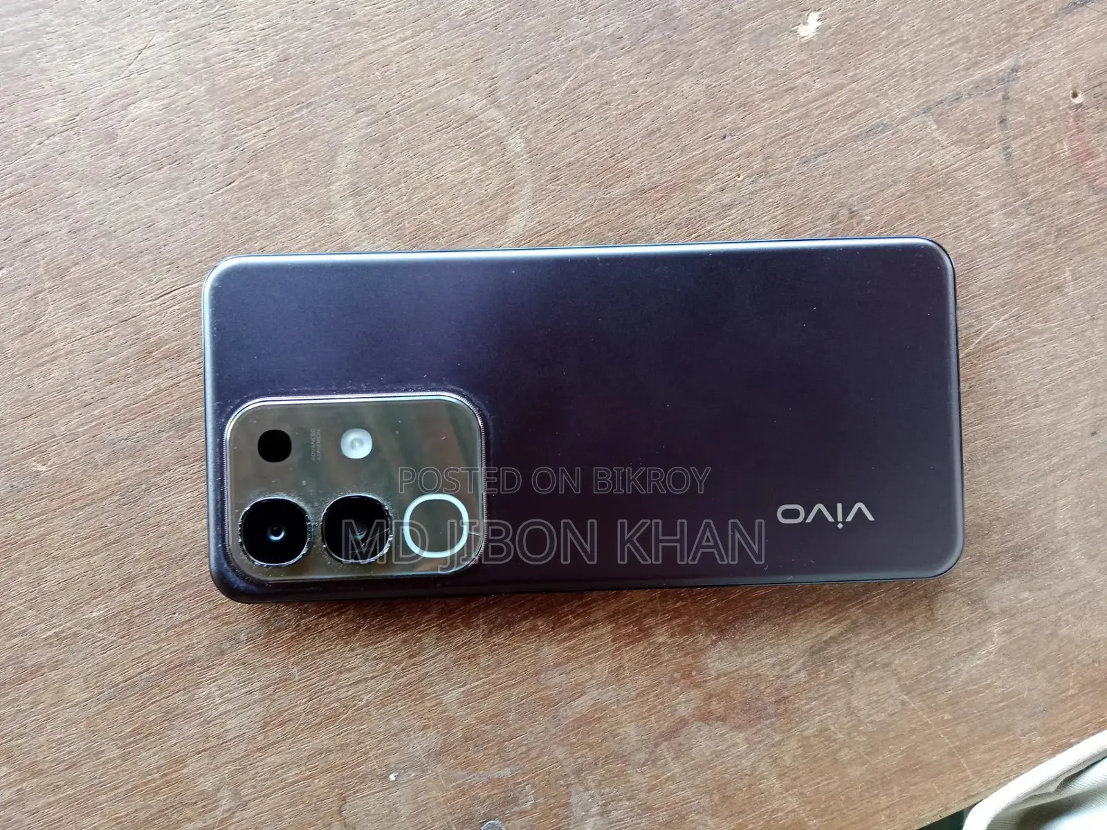 Vivo Y29 . (Used)