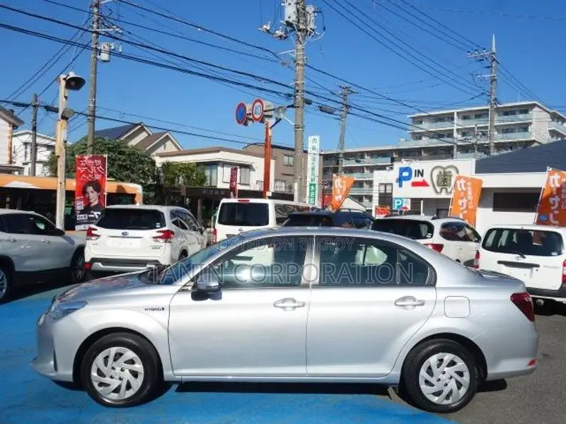 Toyota Axio Hybrid EX Push Start 2021
