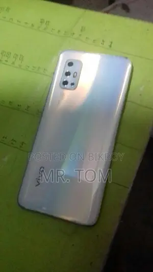 Vivo V17 . (Used)