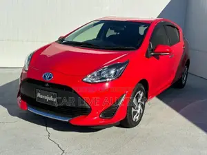 Toyota Aqua Hybrid S 2021