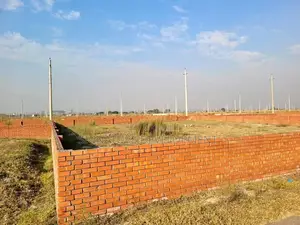 N-Block \\ 5 Katha \\ Plot \\ Urgent sale near Sports Complex.