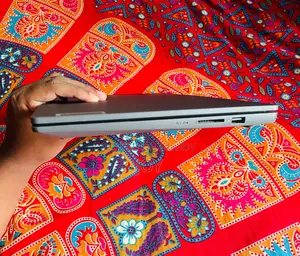 IdeaPad Slim 3 14ABR8