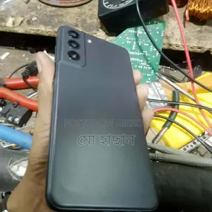 Samsung Galaxy S21 ` (Used)