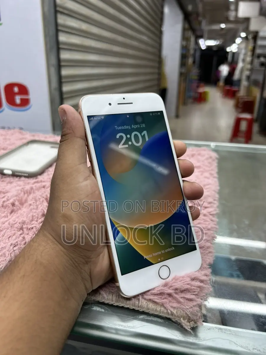 Apple iPhone 8 Plus (Used)