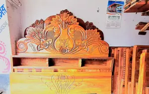 ৬/৭ ফিট বক্স খাট
