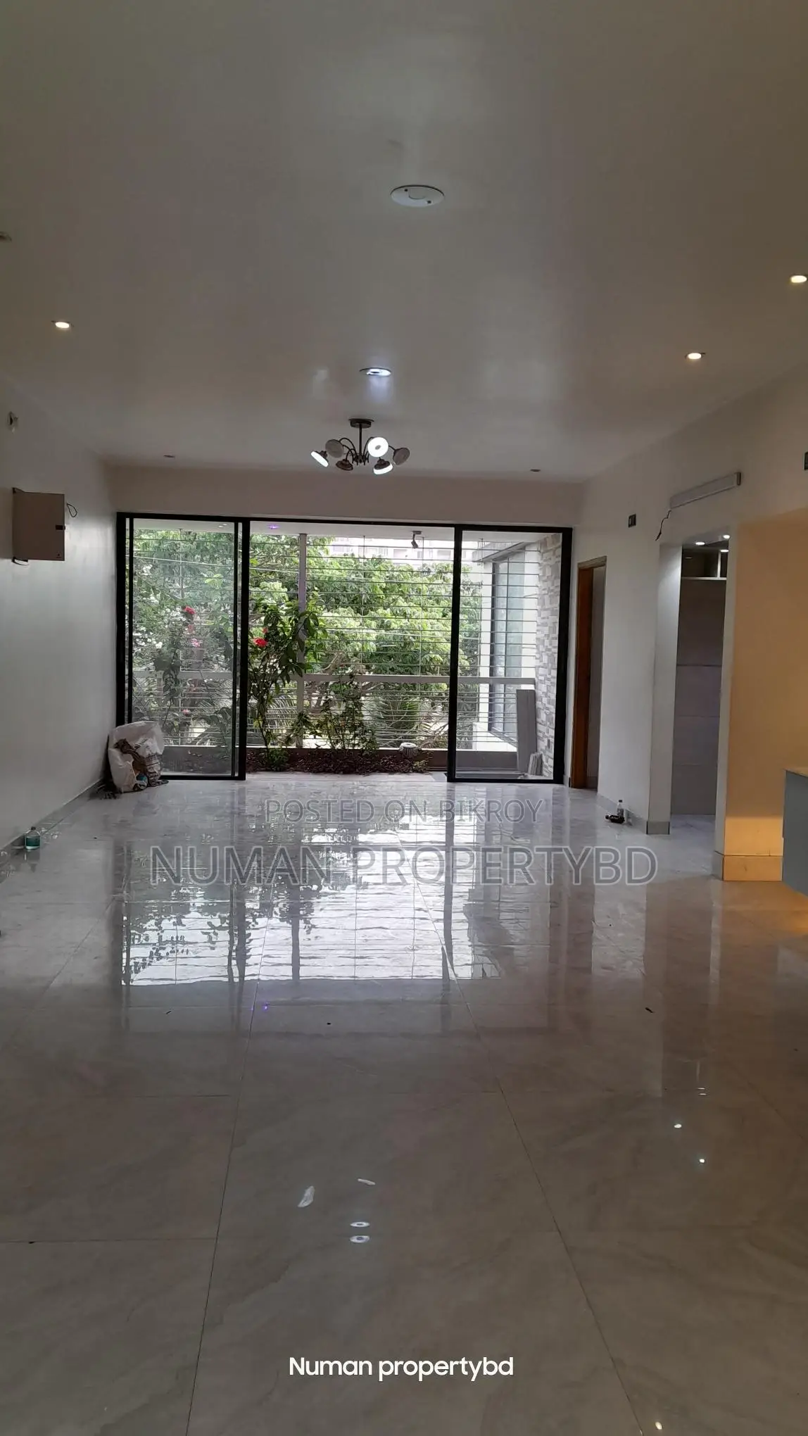 2100 sq ft 3 bedroom full interior design new luxury semi-furnished flat for rent