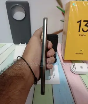 Realme 13 pro+ /12/512 (Used)