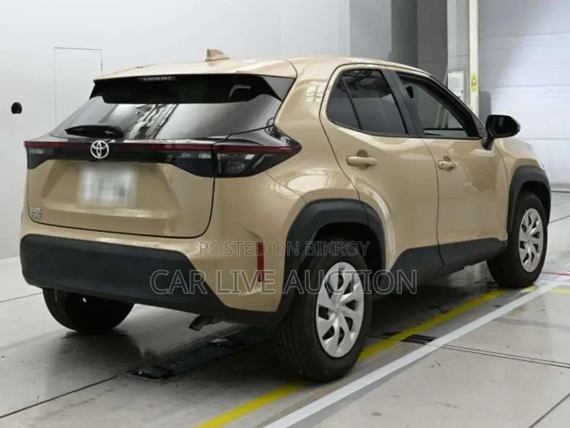 Toyota Yaris Cross HYBRID 2021
