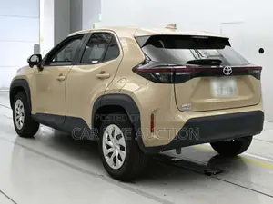 Toyota Yaris Cross HYBRID 2021