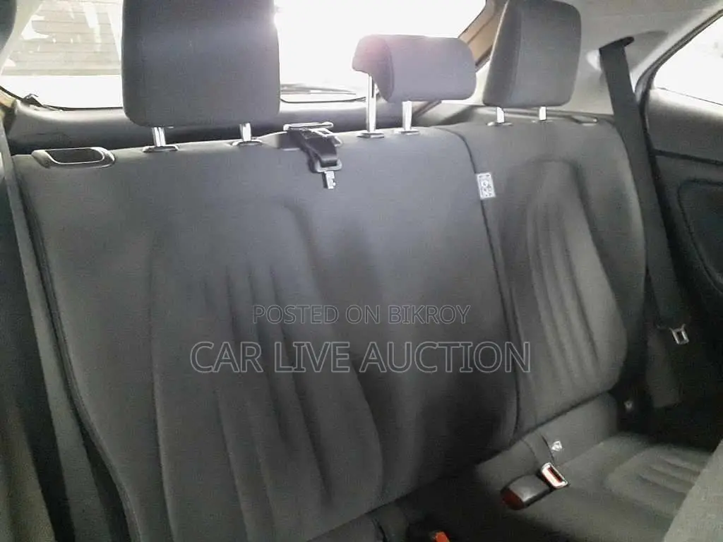 Toyota Yaris Cross HYBRID 2021