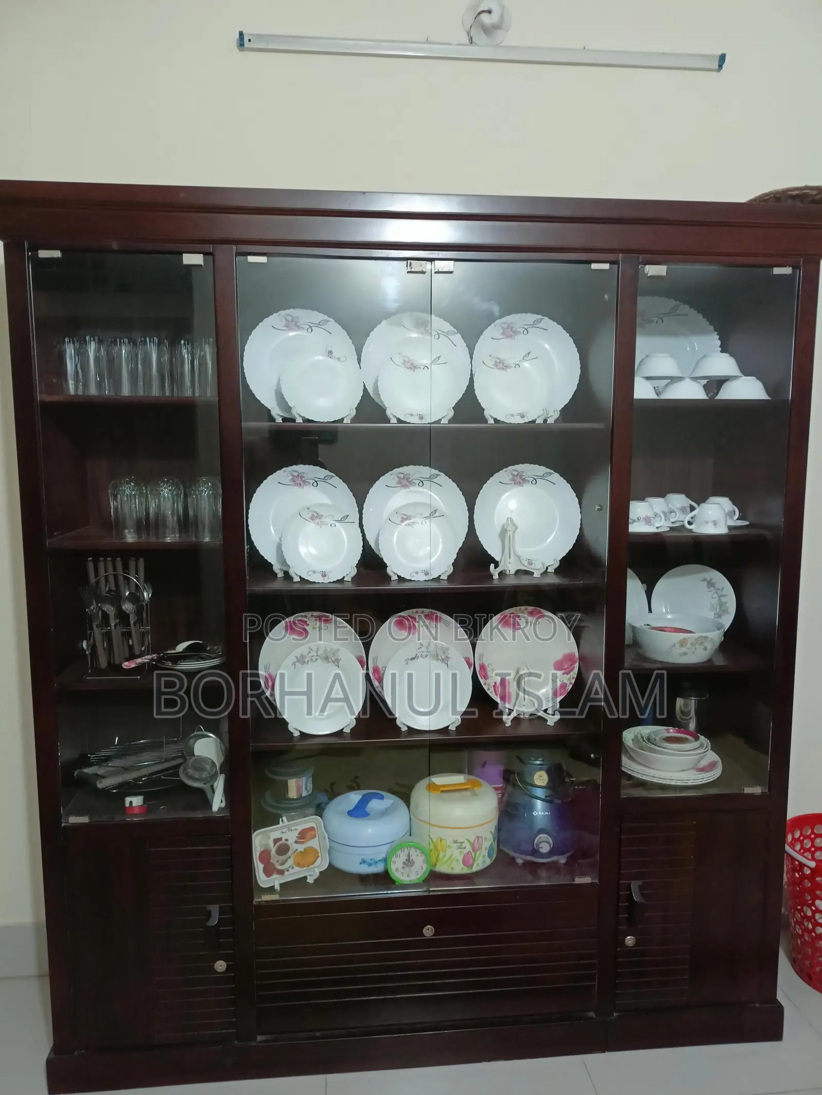 Sofa, Dining Table, Showcase, Filter
