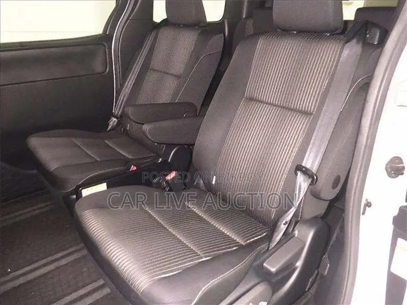 Toyota Voxy ZS KERAMIKE 2 Ready 2020