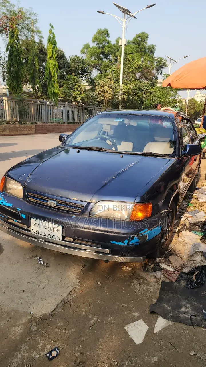 Toyota Corsa 1995
