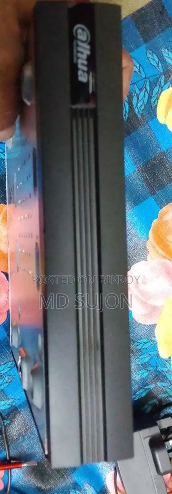 Dahua DVR 8-Port with Hard Disk and Charger